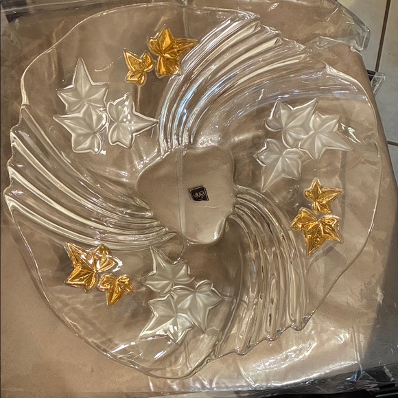 mikasa Other - Elegant Glass Serving Platter with Gold Accents